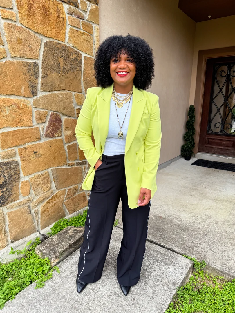 Dominique Phillips, Founder of Simple Strategic Solutions